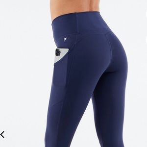 Fabletics XS legging with pocket
